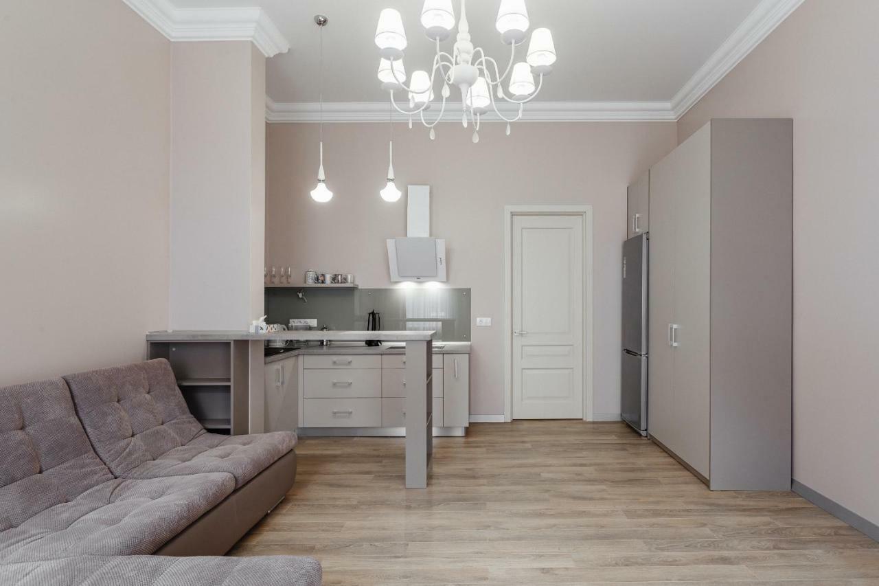 Central Barkar Apartments Odesa Exterior foto