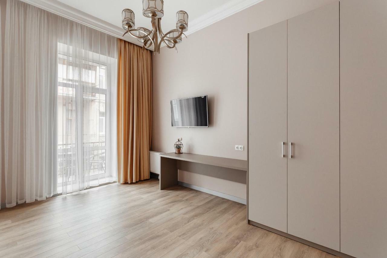 Central Barkar Apartments Odesa Exterior foto
