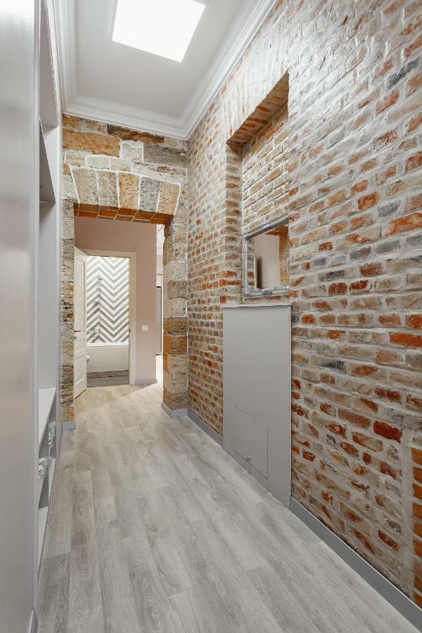 Central Barkar Apartments Odesa Exterior foto
